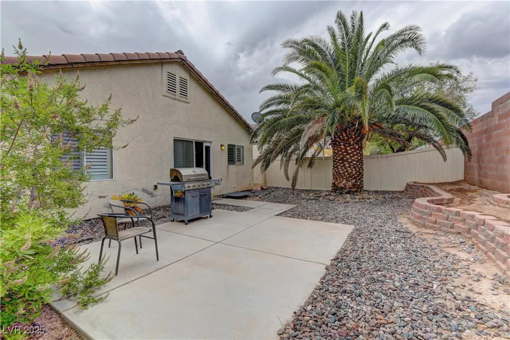 8969 Secret Valley, Las Vegas, NV 89139