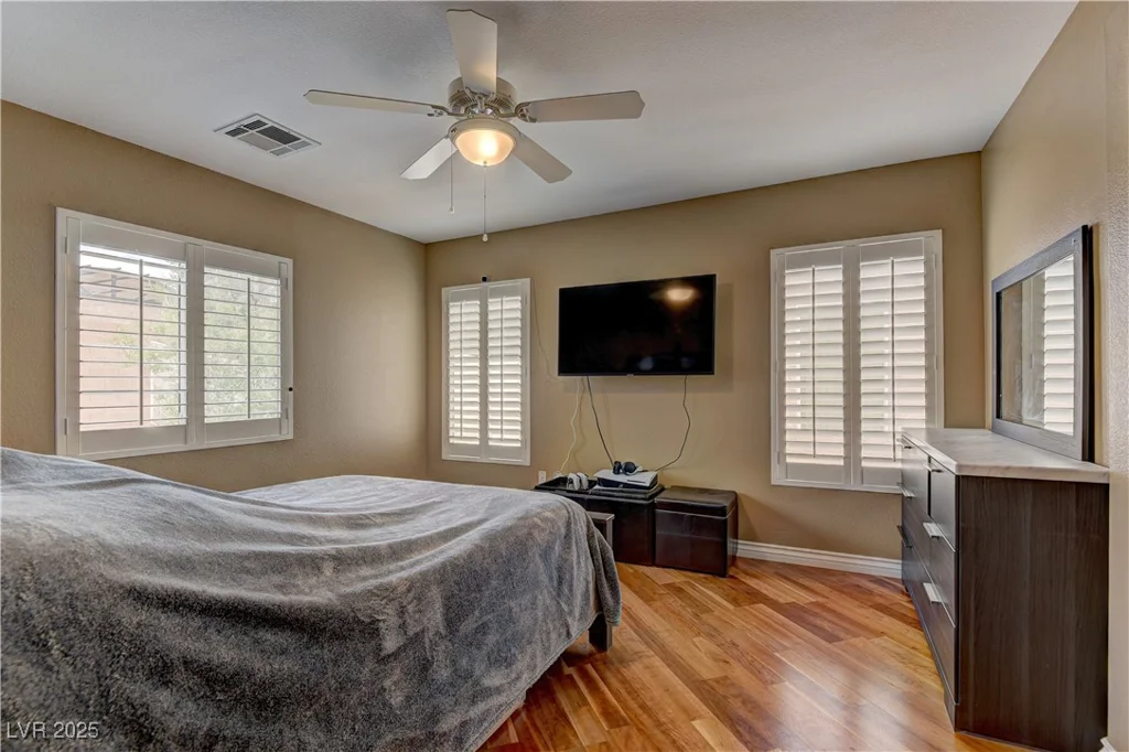 8969 Secret Valley, Las Vegas, NV 89139