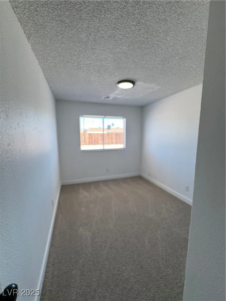4142 Walnut, Las Vegas, NV 89115