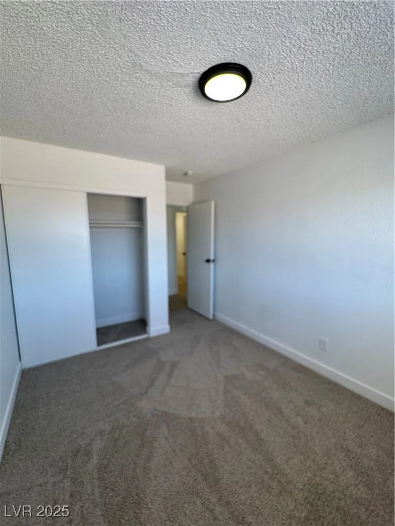 4142 Walnut, Las Vegas, NV 89115