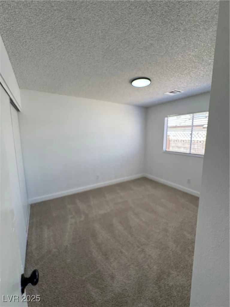 4142 Walnut, Las Vegas, NV 89115