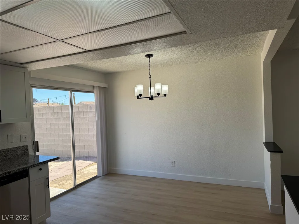 4142 Walnut, Las Vegas, NV 89115