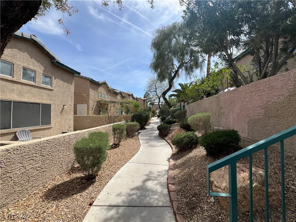 5253 Westwind, Las Vegas, NV 89118