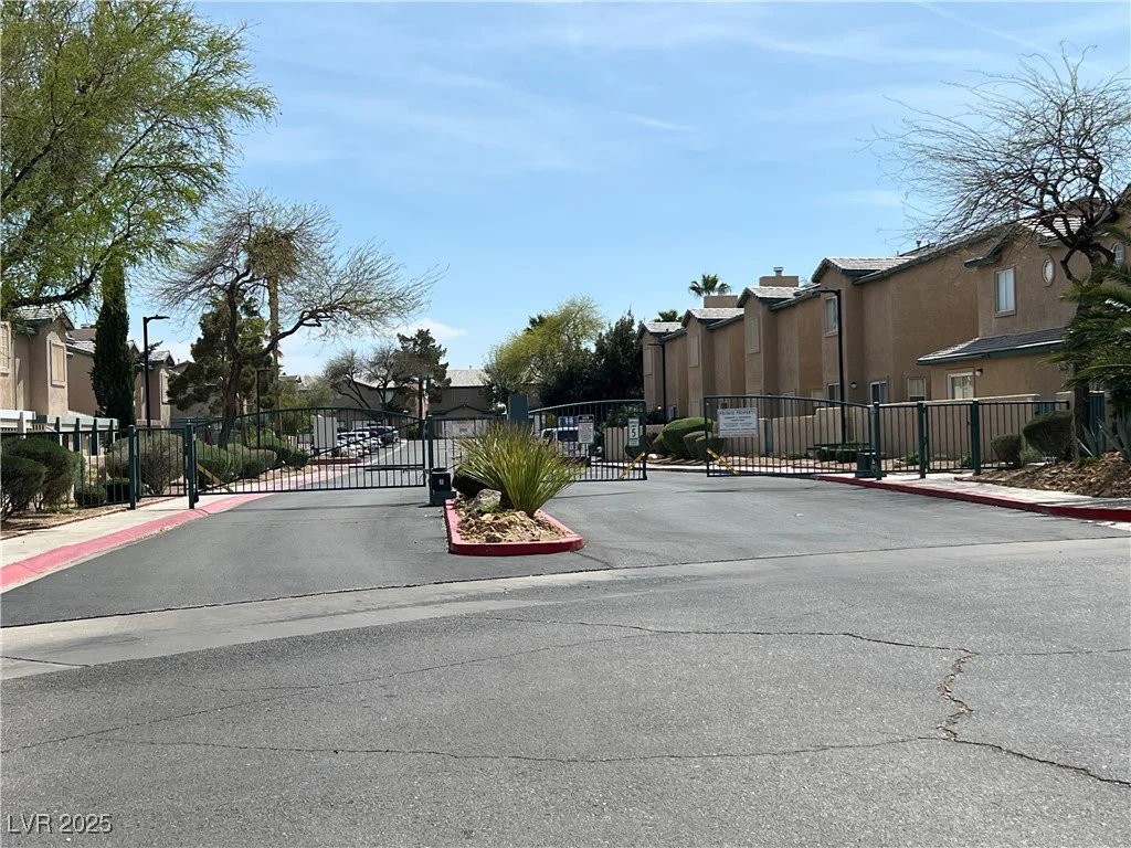 5253 Westwind, Las Vegas, NV 89118