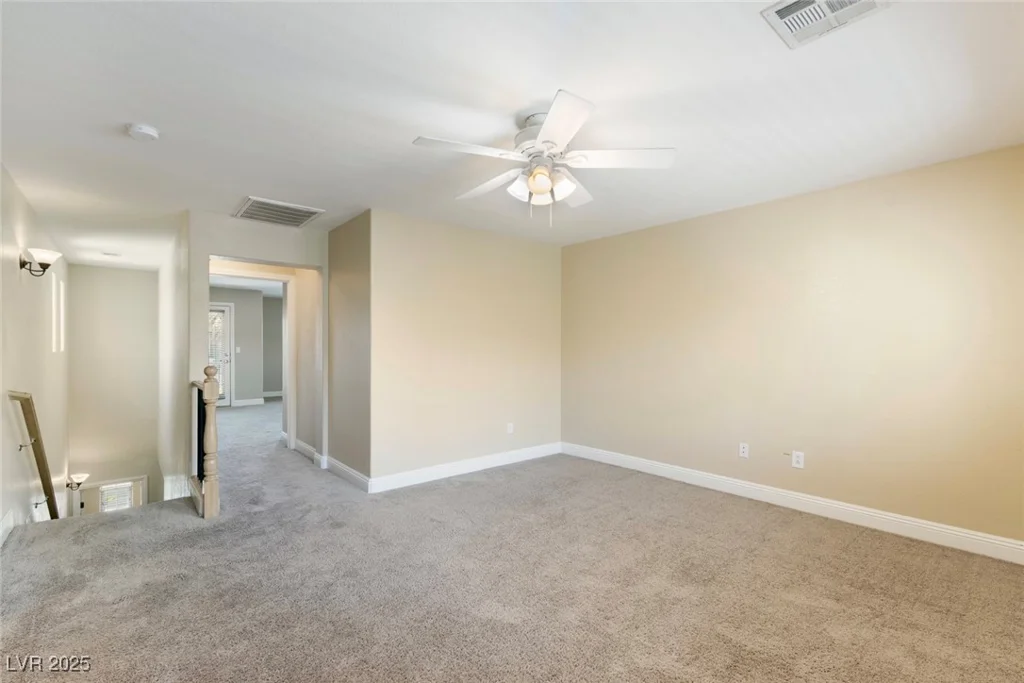 9305 Ironsend, Las Vegas, NV 89143