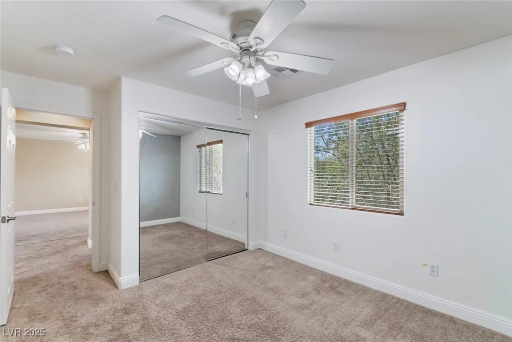 9305 Ironsend, Las Vegas, NV 89143