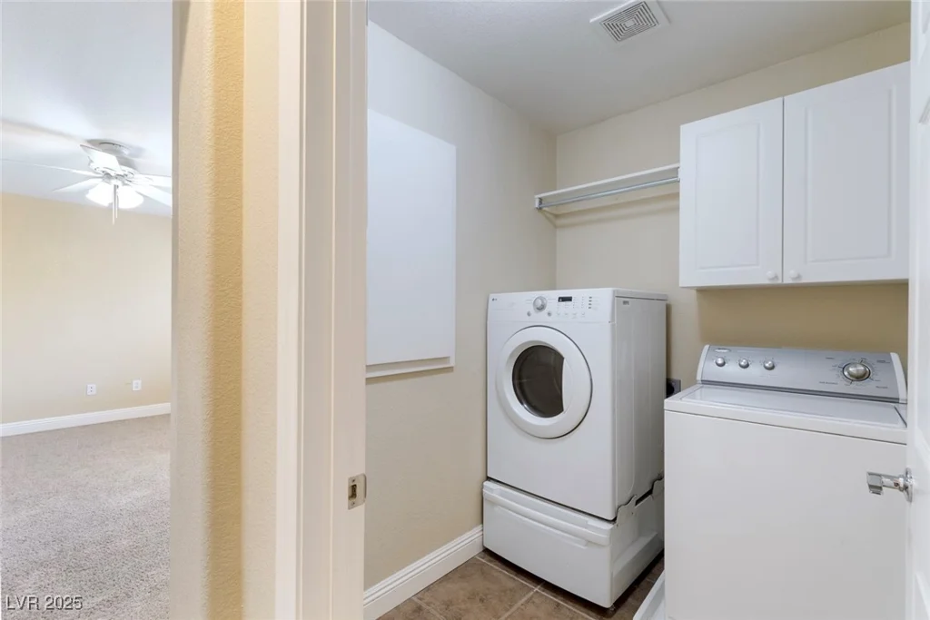 9305 Ironsend, Las Vegas, NV 89143