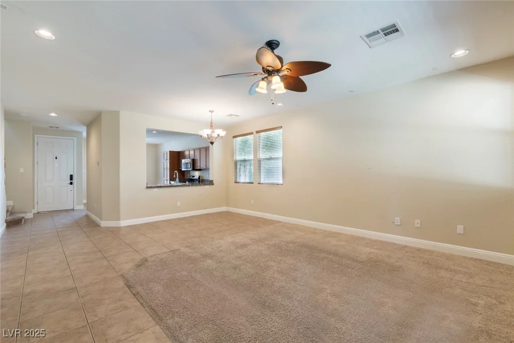 9305 Ironsend, Las Vegas, NV 89143