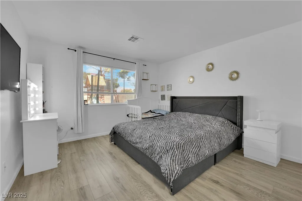7316 Young Doe, Las Vegas, NV 89130