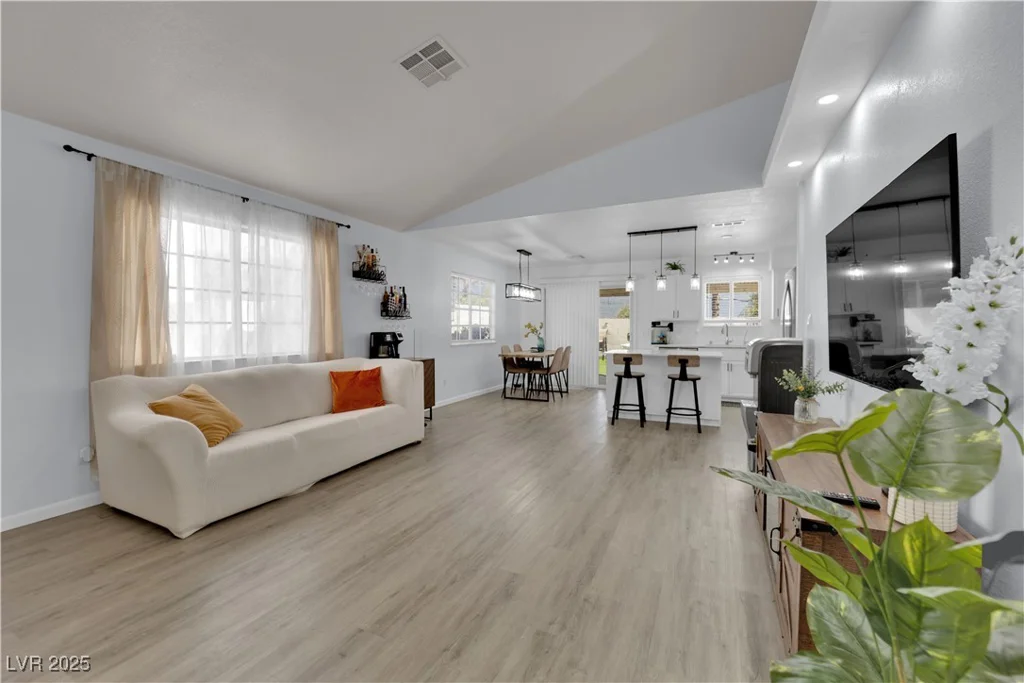 7316 Young Doe, Las Vegas, NV 89130