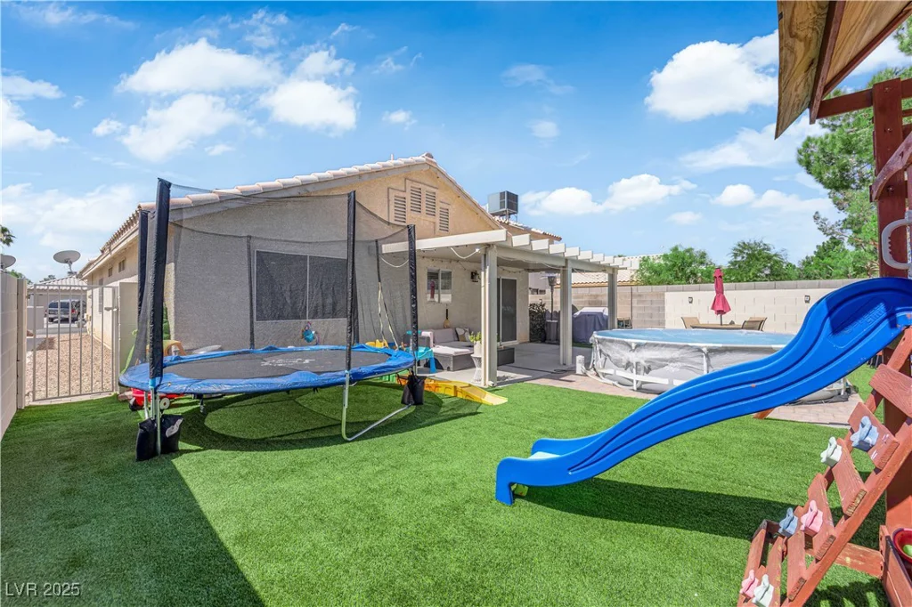7316 Young Doe, Las Vegas, NV 89130
