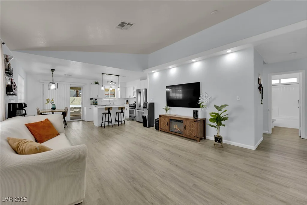 7316 Young Doe, Las Vegas, NV 89130