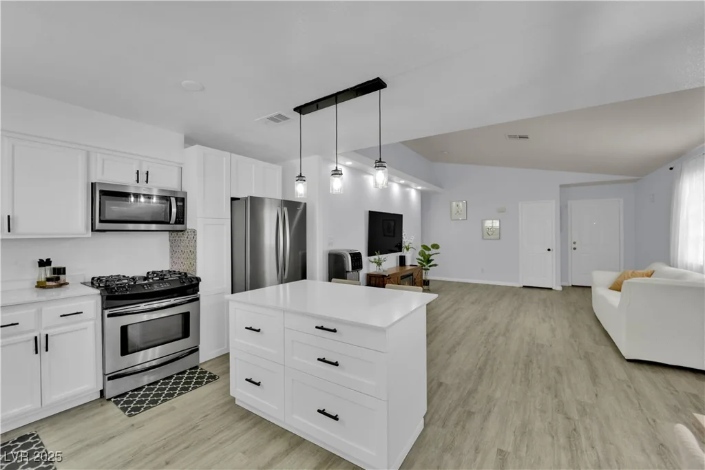 7316 Young Doe, Las Vegas, NV 89130