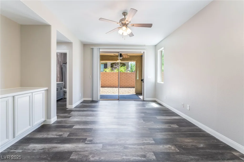 11825 Arenoso, Las Vegas, NV 89138