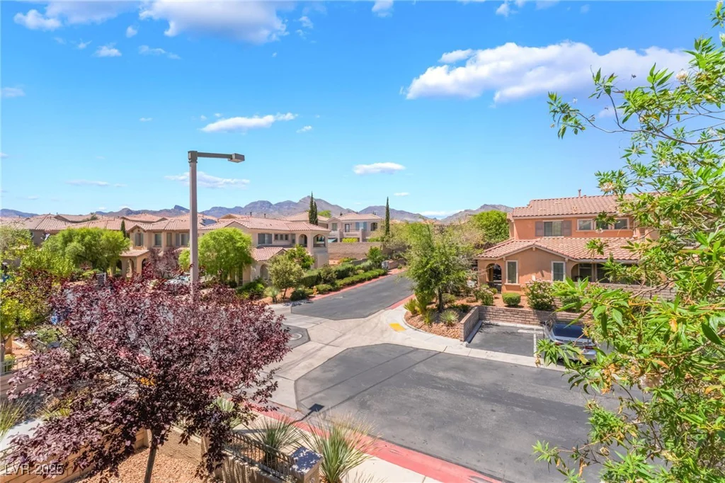 11825 Arenoso, Las Vegas, NV 89138
