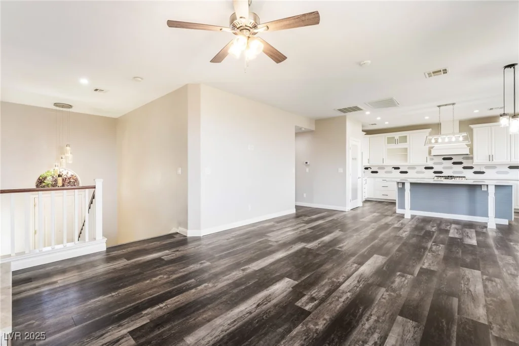 11825 Arenoso, Las Vegas, NV 89138