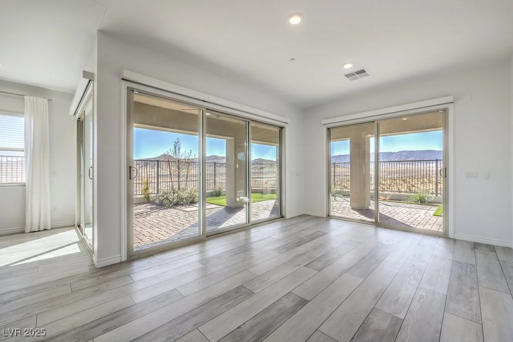 12429 Primrose Grove, Las Vegas, NV 89138