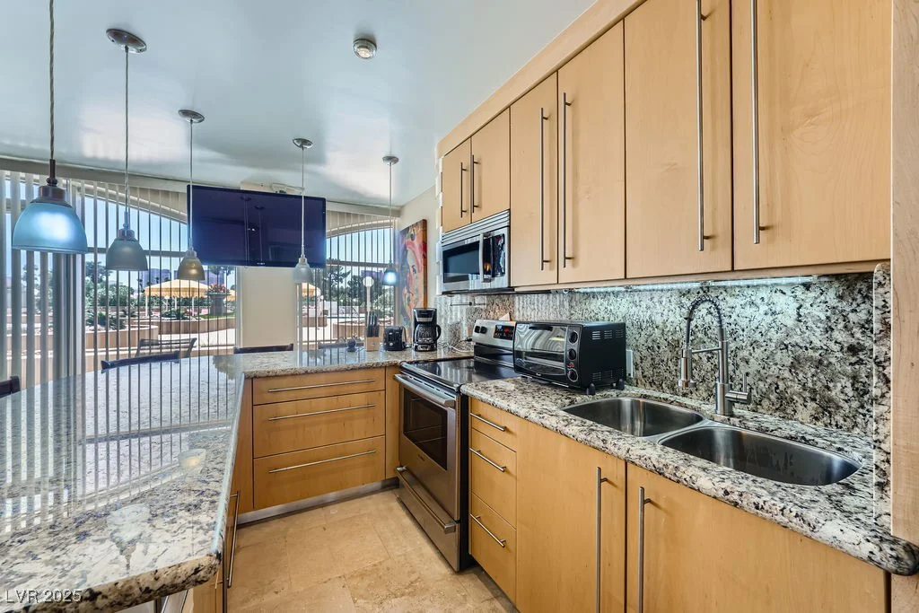 3111 Bel Air Drive, Las Vegas, NV 89109