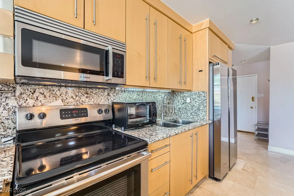 3111 Bel Air Drive, Las Vegas, NV 89109