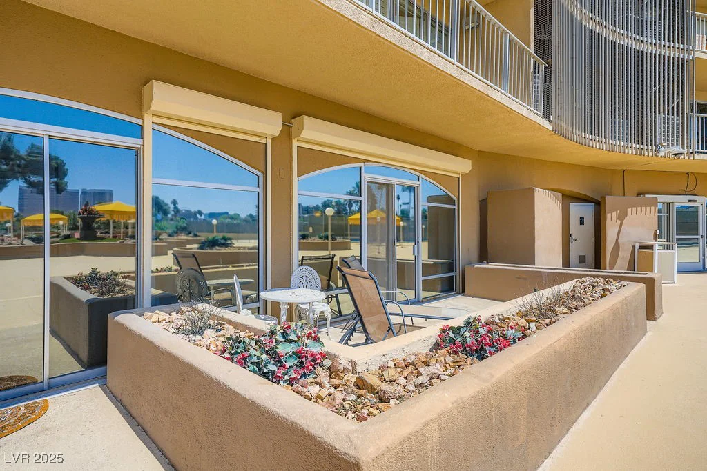 3111 Bel Air Drive, Las Vegas, NV 89109