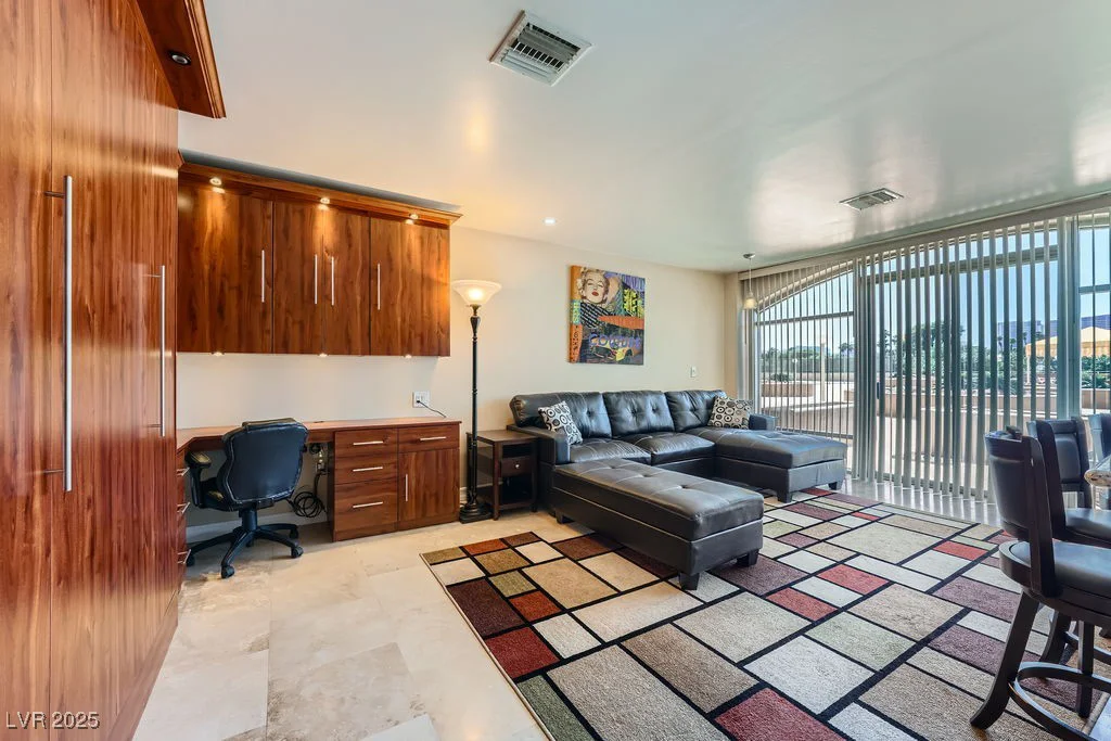 3111 Bel Air Drive, Las Vegas, NV 89109