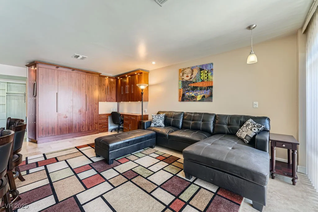 3111 Bel Air Drive, Las Vegas, NV 89109