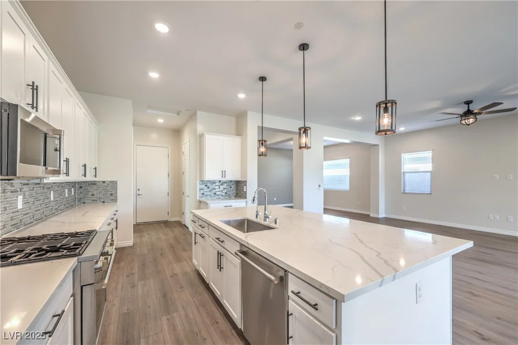 12481 Heritage Bend, Las Vegas, NV 89138
