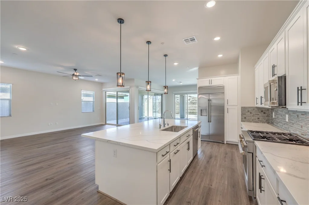 12481 Heritage Bend, Las Vegas, NV 89138