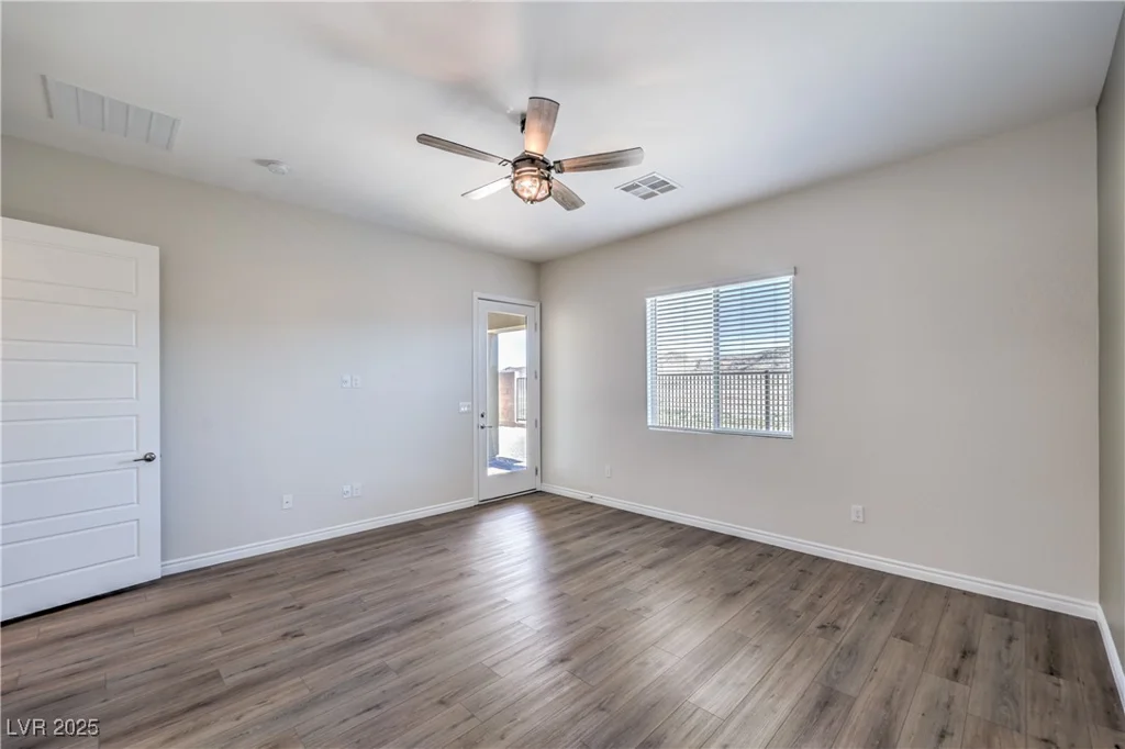 12481 Heritage Bend, Las Vegas, NV 89138