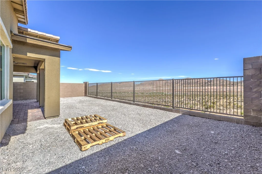 12481 Heritage Bend, Las Vegas, NV 89138