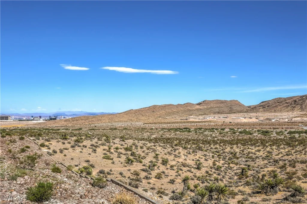 12481 Heritage Bend, Las Vegas, NV 89138