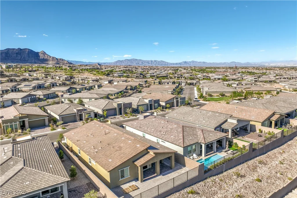 12481 Heritage Bend, Las Vegas, NV 89138