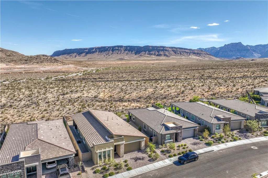 12481 Heritage Bend, Las Vegas, NV 89138
