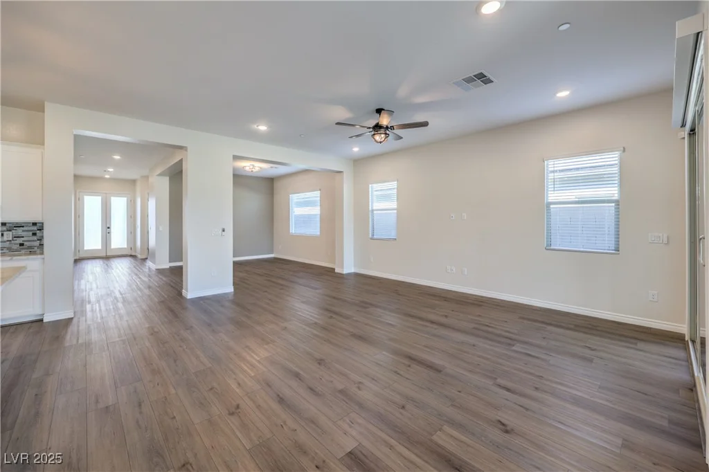 12481 Heritage Bend, Las Vegas, NV 89138