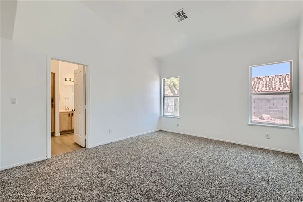 4616 Silversword, North Las Vegas, NV 89032