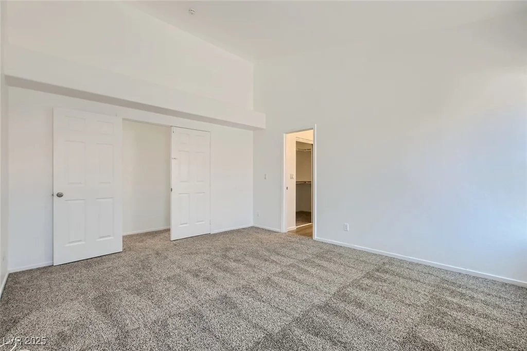 4616 Silversword, North Las Vegas, NV 89032