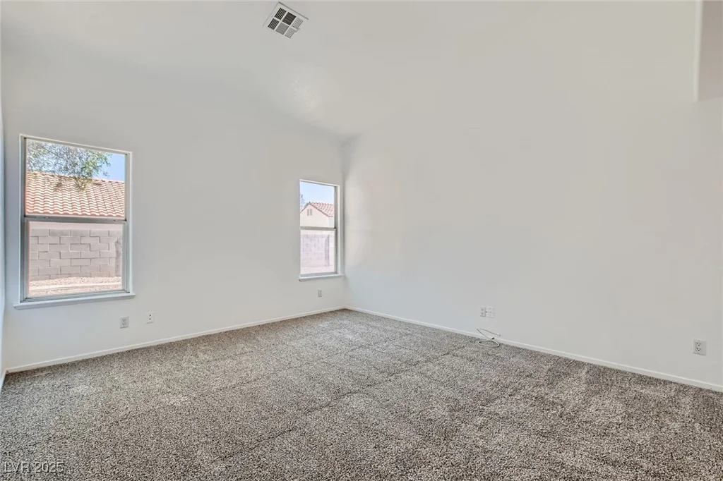 4616 Silversword, North Las Vegas, NV 89032