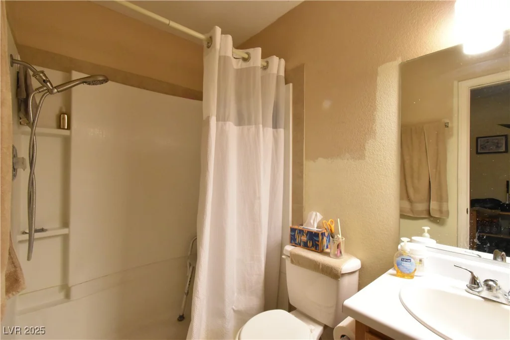 5105 Wildroot, Las Vegas, NV 89130
