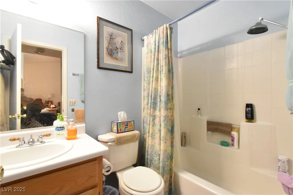 5105 Wildroot, Las Vegas, NV 89130