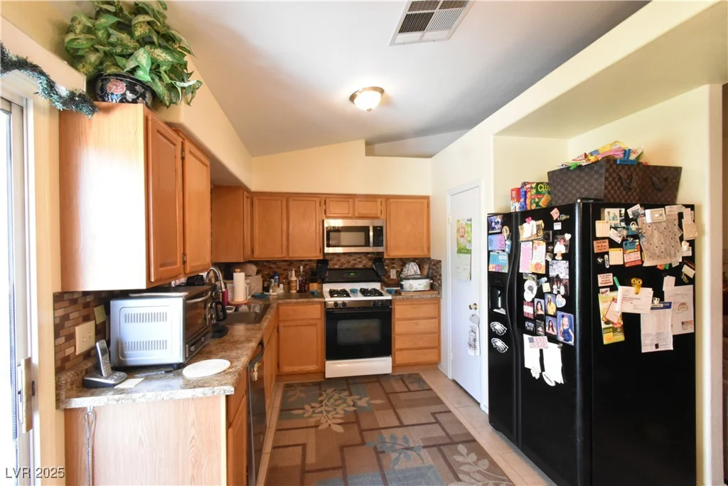5105 Wildroot, Las Vegas, NV 89130