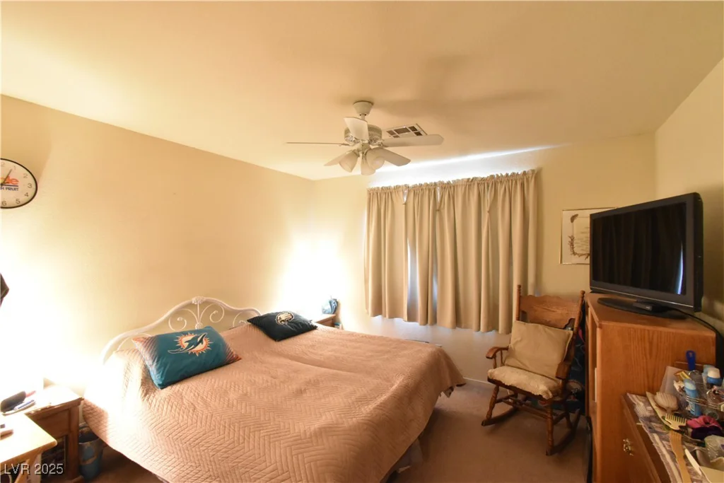 5105 Wildroot, Las Vegas, NV 89130