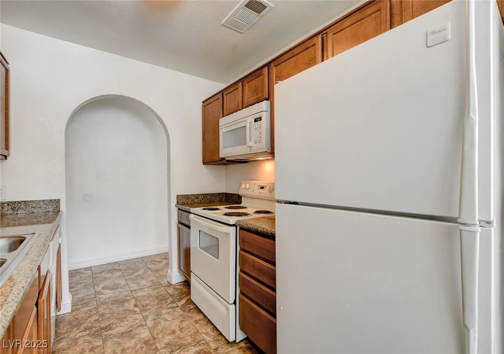 1846 Decatur, Las Vegas, NV 89108