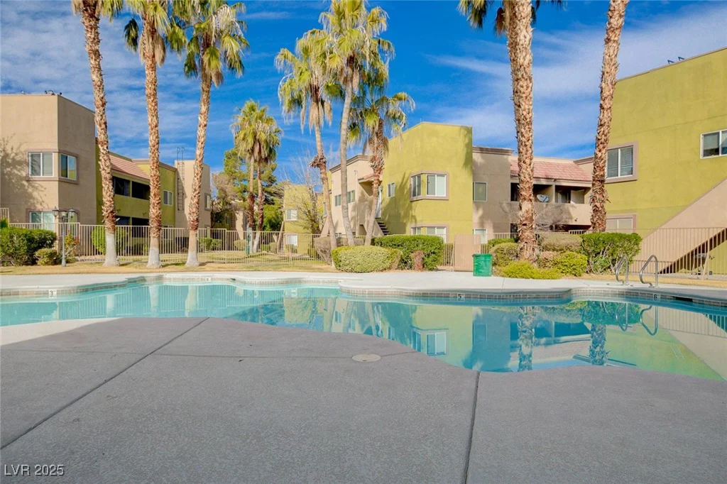 1846 Decatur, Las Vegas, NV 89108