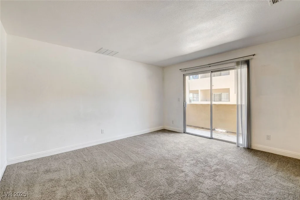 1846 Decatur, Las Vegas, NV 89108
