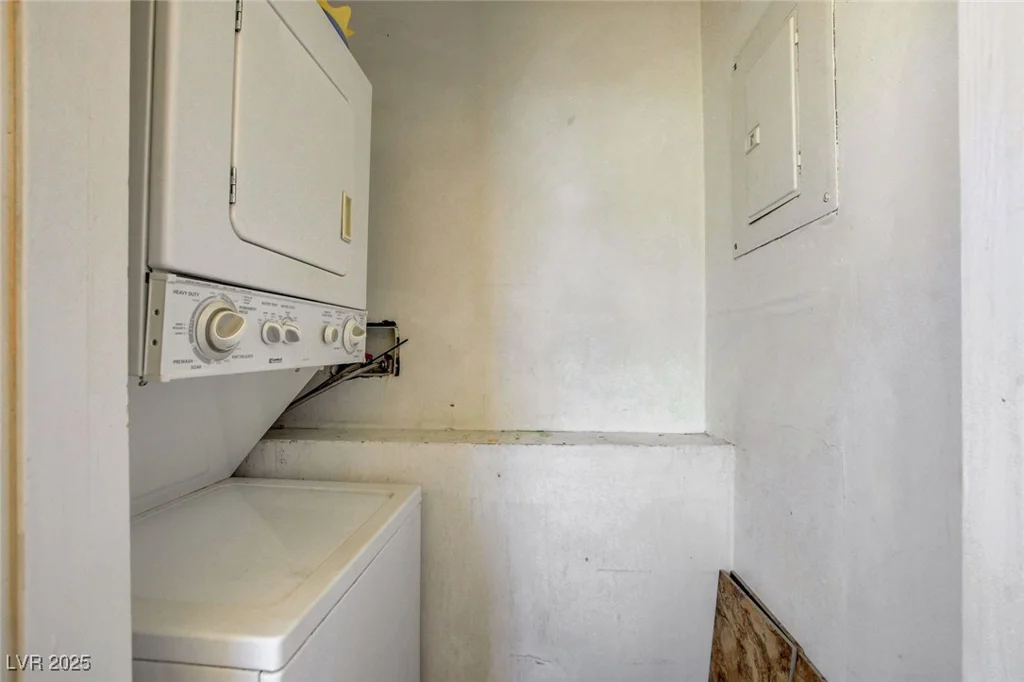 1846 Decatur, Las Vegas, NV 89108