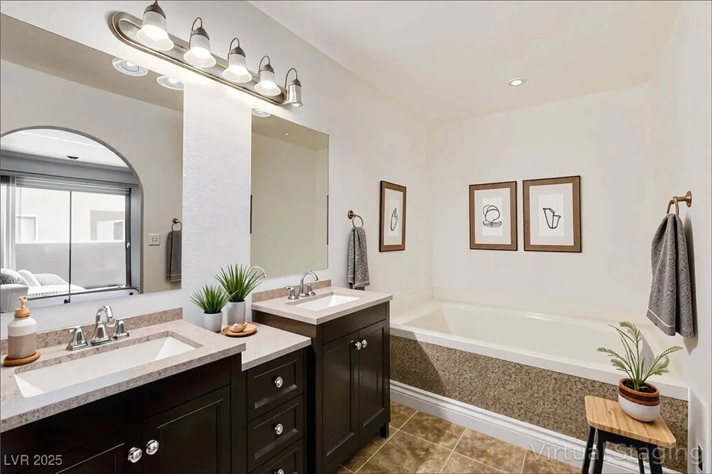 1846 Decatur, Las Vegas, NV 89108