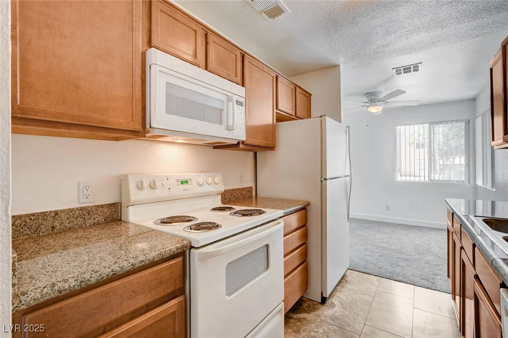 1846 Decatur, Las Vegas, NV 89108
