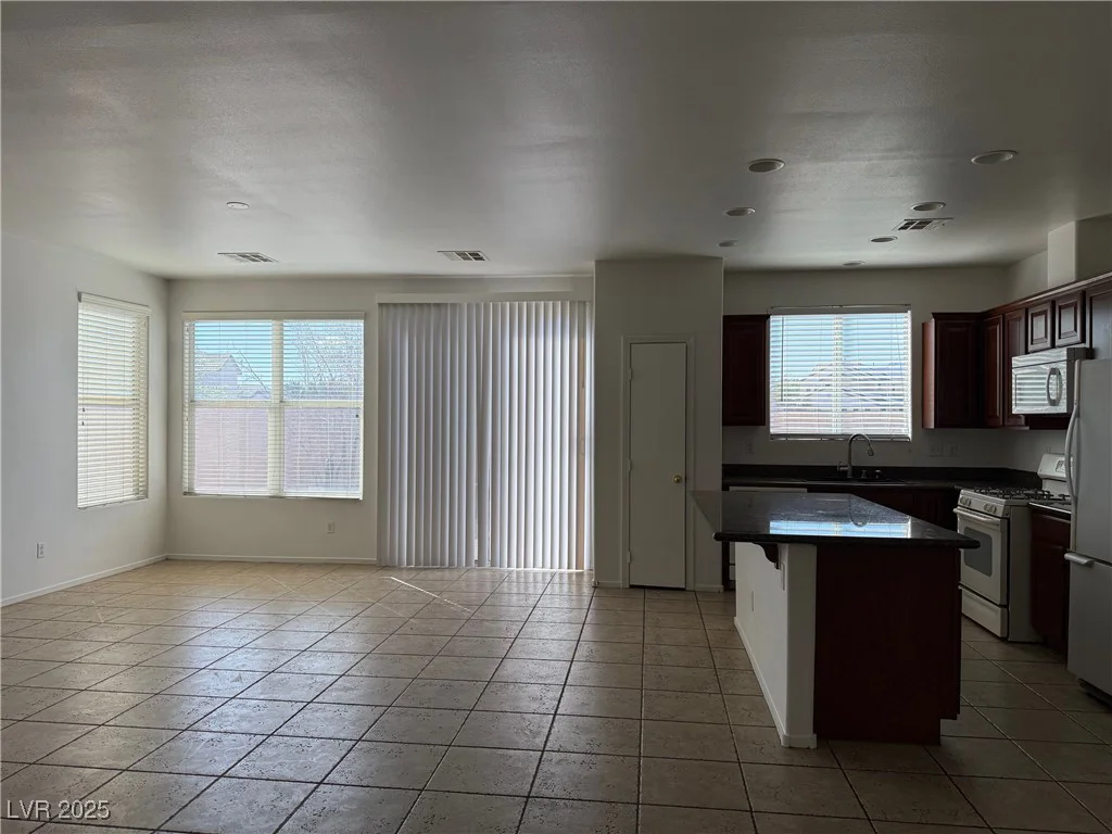 5905 Addy, North Las Vegas, NV 89081