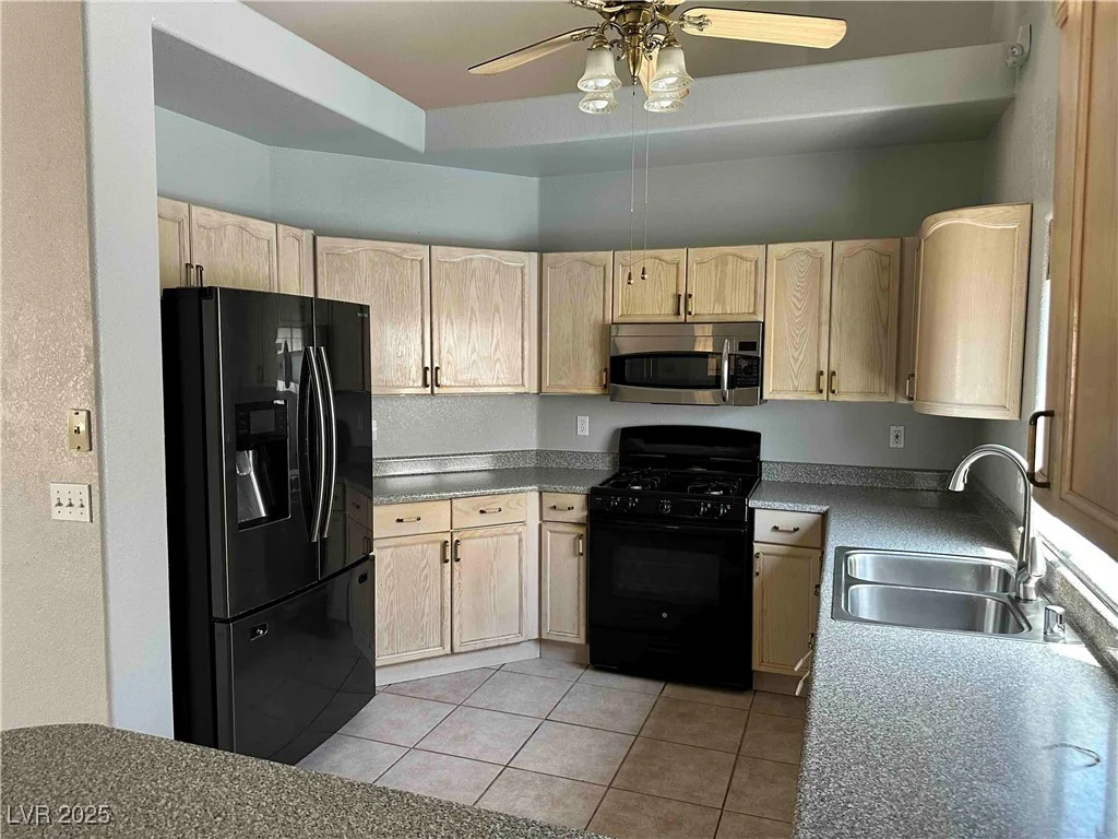 1133 Mount Olympias, Las Vegas, NV 89110