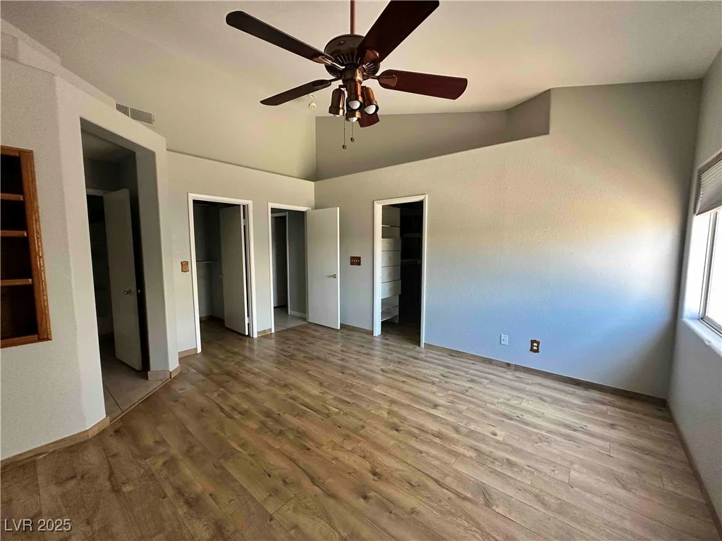 1133 Mount Olympias, Las Vegas, NV 89110